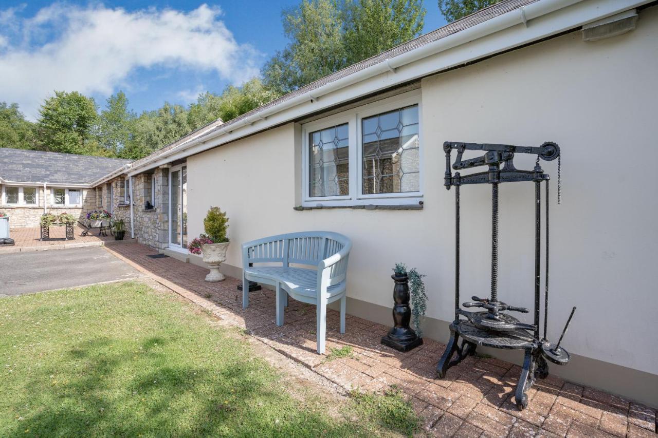 Ash Cottage Llantwit Major Bagian luar foto